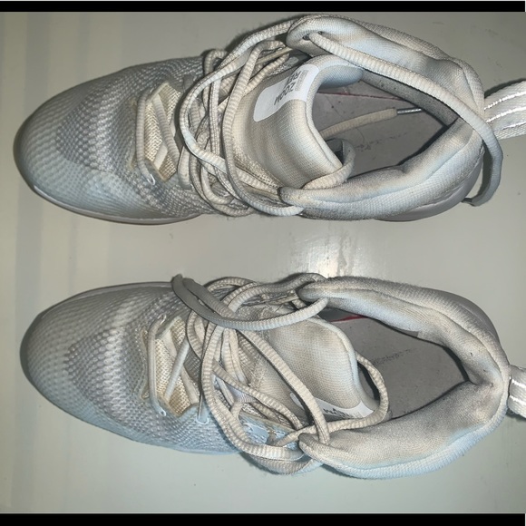 White on White Nike Rev Zoom basketball shoes - Picture 2 of 6